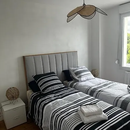 Feriehus Lebel Endroit 145m2 , Terrain Et Terrasse De 350m2 Au Coeur Des Commerces ,a Proximite De La Et Tous Services Inclus