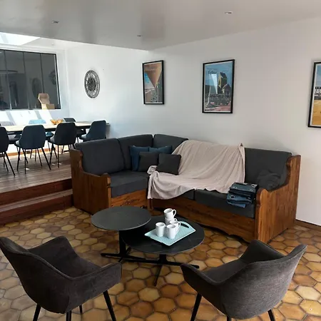 Lebel Endroit 145m2 , Terrain Et Terrasse De 350m2 Au Coeur Des Commerces ,a Proximite De La Et Tous Services Inclus Ferienhaus Portbail