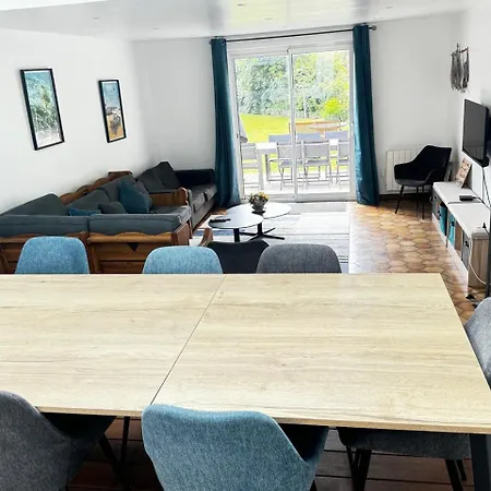 Lebel Endroit 145m2 , Terrain Et Terrasse De 350m2 Au Coeur Des Commerces ,a Proximite De La Et Tous Services Inclus