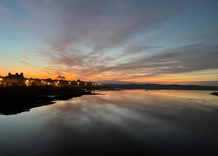 Lebel Endroit 145m2 , Terrain Et Terrasse De 350m2 Au Coeur Des Commerces ,a Proximite De La Et Tous Services Inclus *